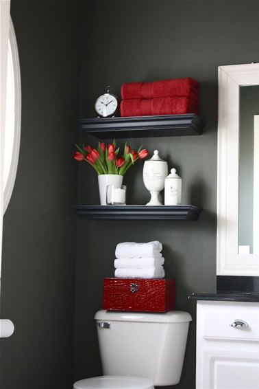 décoration toilettes rouge et gris