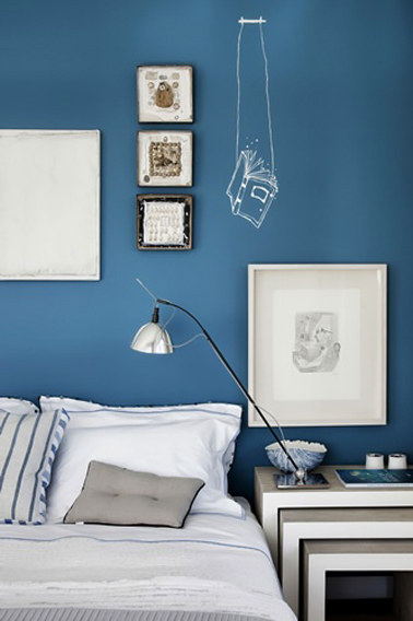 Questions réponses décoration couleur pour rideaux chambre murs bleus et