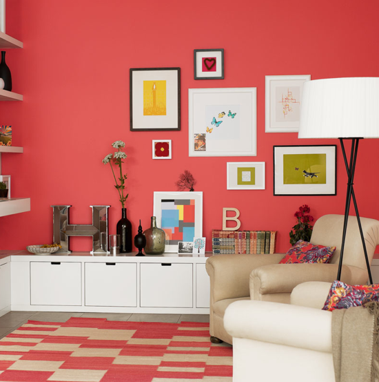 Couleurs et peinture orange dans salon decoration salon peinture murale couleur orange nacarat