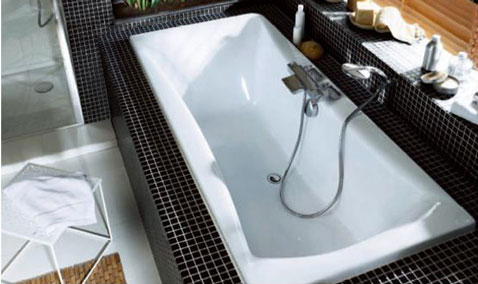 astuce pour poser facilement un joint silicone autour lavabo, baignoire,bac à douce dans salle de bain
