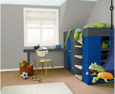 couleur decoration chambre enfant peinture murale gris perle structure du lit superpose peint en bleu intense Dulux Valentine