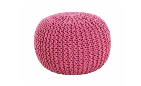 pouf en maille de chez Fly existe en 6 coloris.