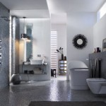 douche italienne. modele receveur douche italienne. Une décoration de salle de bains autour du gris et blanc. Mur douche à l'italienne et sol carrelage reférence : Zinnia 3 Sicis. Baignoire, lavabo et WC suspendu Geberit blanc
