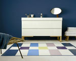 refaire sa salle de bain, idee déco pour peindre le sol avec une peinture carrelage sol salle de bain little greene