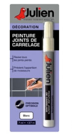 Le stylo peinture joints carrelage s'applique en deux couches sur un support propre et dégraissé