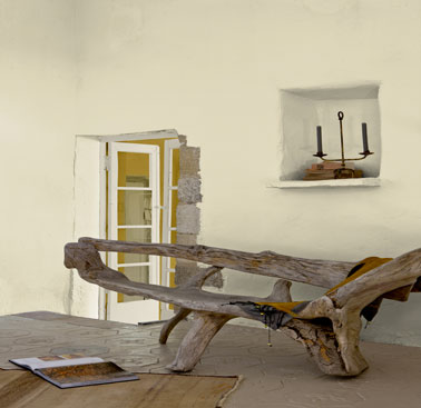 Décoration d'un salon pour une ambiance naturelle et zen. Peinture murale nuancier Dunes des peinture Epure de V33