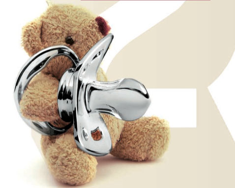 La première sucette de votre enfant métallisée en finition argent pour l'éternité. Une idée de cadeau originale