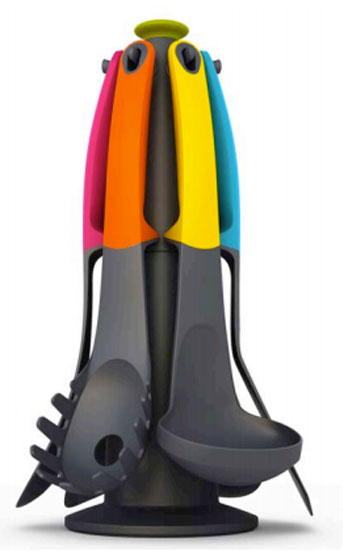 Set 6 ustensiles comprenant une louche, une cuillère à pates, une spatule, une cuillère, une cuillère ajouree et une spatule large ajourée