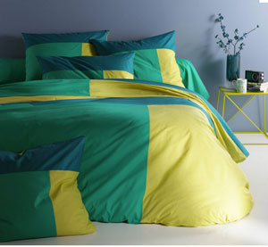 Des idées de shopping tendance pour la maison autour de la couleur vert émeraude