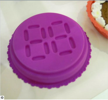 Moule à gateau en silicone qui permet impression âge en relief pour les gâteaux d'anniversaire