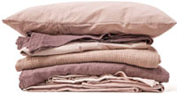 Couleur chambre. Parure linge de lit couleur verveine chez Society