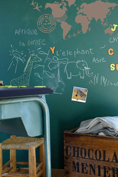 Déco chambre enfant avec la peinture à tableau Maison déco nuancier 11 couleurs pour toutes les ambiances déco d'une chambre d'enfant