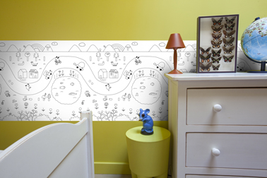 personnaliser deco chambre enfant avec frise à colorier aux feutres ou crayons de couleur Frise illustrée à colorier aux feutres, crayons ou peinture pour une déco tendance dans la chambre des enfants