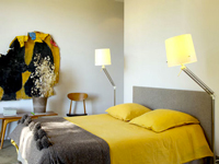 Pour ceux qui se demandent quelle couleur chambre est la plus appropriée à cet univers dédié au repos et comment utiliser plusieurs teintes dans la chambre, tous les conseils pour ne pas se tromper