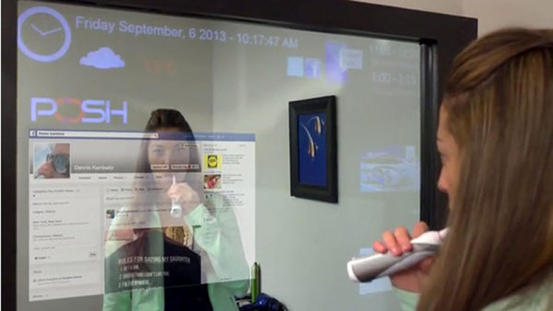Le miroir connecté pour la salle de bain pour consulter ses applications