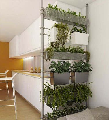 Original et pratique pour une cuisine ouverte q'une séparation de pièce avec le salon faite de pots de plantes fixés sur une structure métallique légère