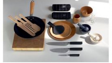 Mortier en marbre, tablier de chef, work, assiettes en bois, des ustensiles de cuisine signés Thierry Marx pour Habitat, une bonne idée cadeaux pour Noël ou toute autre occasion