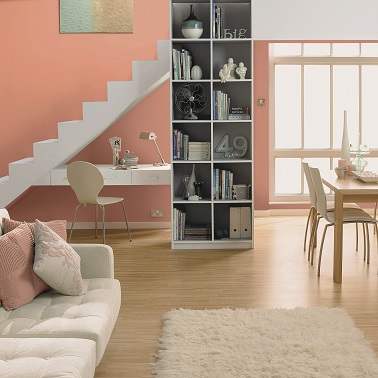 une peinture salon terre de sienne orangée, une couleur à adopter pour la déco d'un salon moderne où une ambiance de couleurs pastel est recherchée