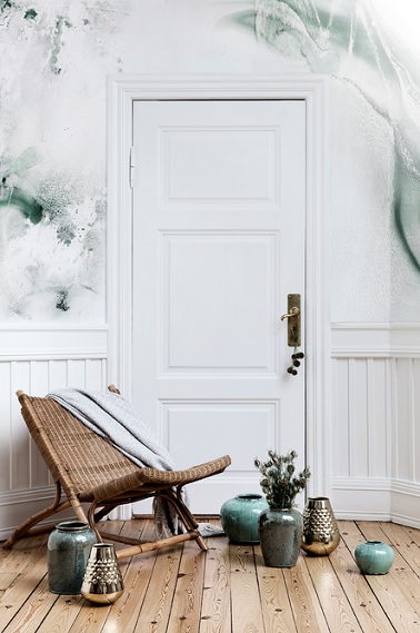 Un fauteuil détente zen en rotin chaleureux et charmant Ce fauteuil en rotin signe la note de zen dans cette pièce à vivre décorée très simplement. Au design allongé et géométrique, ce fauteuil Broste Copenhagen est l’objet indispensable pour se détendre tout en aménageant avec goût la maison. Dans une ambiance chic et très pure, le rotin promet de révéler toute sa chaleur et de donner le charme à la pièce. Très naturel ce matériau permet également d’amener un côté zen très tendance.
