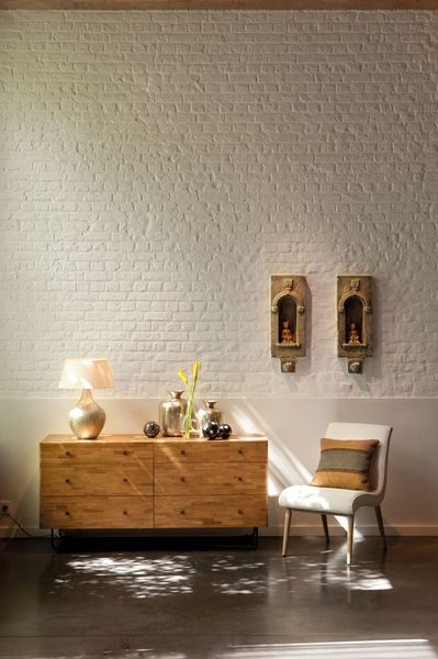 Peinture couleur Butter Cream et Fog Tollens inspirée par Flamant dans salon Collection 2015