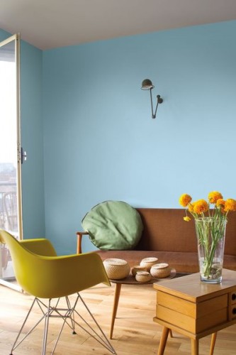 Peinture salon couleur Bleu Rétro de Tollens inspiré de la collection Mise en Teinte ambiance déco vintage