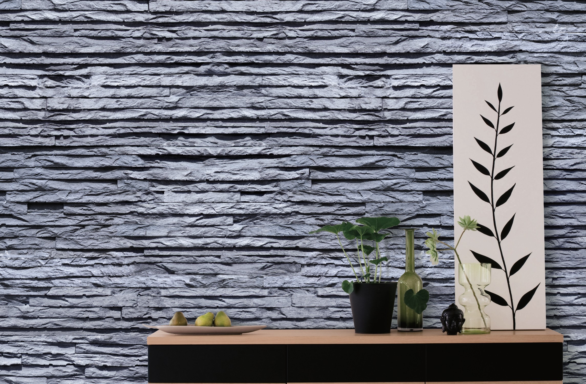 L’ardoise est le matériau déco tendance sur les murs de la maison. Avec ce papier peint imitation pierre d’ardoise en lames bleutés on peut se faire plaisir dans le salon chez Scénolia.