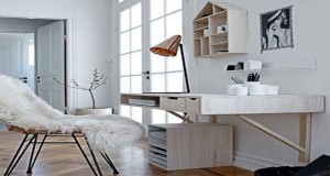 L'aménagement d'un bureau dans la maison est quasi indispensable ! dans le salon, l'entrée, sous l’escalier avec un vrai bureau ou un meuble étagères, 6 idées pour aménager un bureau déco voire design.