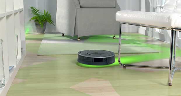 Libérez-vous du ménage grâce à l'aspirateur connecté Roomba 980 ! Signé par la marque iRobot, cet aspirateur tout plat est totalement autonome et se connecte en Wi-Fi.