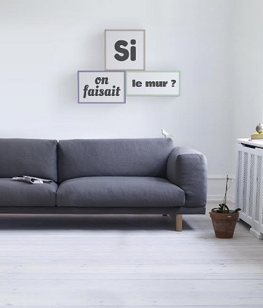La boite lumineuse Dada est un objet déco original qui illumine aussi bien le salon en lampe d'appoint qu'une chambre d'enfant comme une veilleuse.