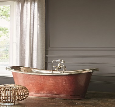 Une couleur grise profonde dans la salle de bain couleur City Grey peintures Zoffany