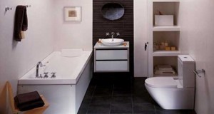Dans une salle de bain de 3, 5 à 6m², meuble de rangement, plan vasque, petite baignoire, 3 bonnes idées déco pour l'aménagement d'une petite salle de bain