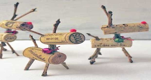 La déco récup pour personnaliser sa déco de Noël c’est génial ! Déco de table, couronne, boules de Noël, sapin en bois, guirlandes, pour fabriquer sa déco de Noël Déco Cool a sélectionné des idées faciles pour un Noël original