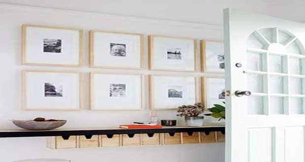 Pour accrocher vos photos et cadres au mur et sublimer la déco de votre intérieur, sans faire de trous ou les disposer de manière déco sur un mur ou une étagère