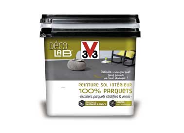Une peinture dédiée aux parquets et aux escaliers pour rénover un vieil escalier en bois ou refaire une déco de chambre. Gamme Déco Lab sol intérieurs de V33