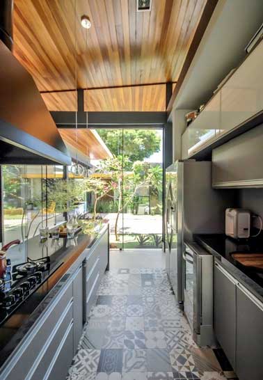 7 déco de cuisines inspirant des idées déco tendance Verriere désign cuisine