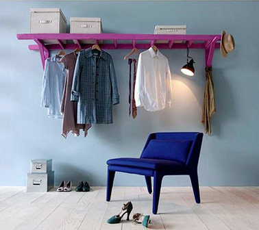 Diy : faire un dressing en déco chambre avec une échelle Dressing idées Chambre