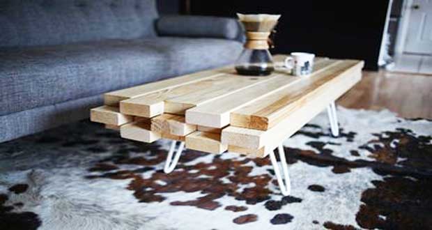 Envie de fabriquer une table basse et de booster la déco de votre salon ? Déco Cool vous a déniché ce DIY déco illustré pas à pas pour faire une table basse avec du bois originale et pour pas cher.