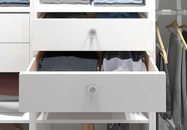 Des tiroirs de dressing entièrement personnalisables aux couleurs et dimensions de vos besoins. Avec amortisseurs et à sortie totale ils organisent le rangement du dressing.