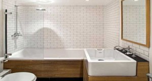 Le carrelage métro c’est la tendance en déco cuisine et salle de bain. En crédence, sur les murs de la douche, des idées déco pour poser du carrelage métro sur vos murs.