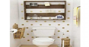 Pour refaire votre déco WC et en être fier, voici des idées déco de toilettes par la couleur, la peinture et un brin de déco récup afin de relooker vos WC comme un pro.