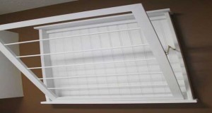 L'étendoir, l'accessoire nécessaire pour aménager sa buanderie. ces DIY Déco répétés par Déco Cool, vous montrent comment fabriquer un étendoir à linge pas cher avec de la récup