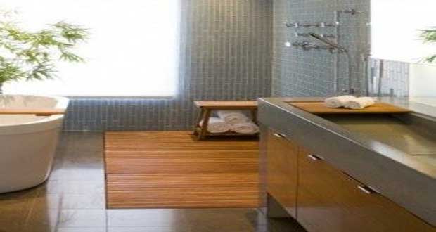 Refaire sa salle de bain avec du bois, une bonne idée pour donner du style à sa déco salle de bain. Du parquet, un habillage mur ou baignoire en teck, une douche en caillebotis, une salle de bain bois séduit par sa déco chaleureuse digne d'un spa