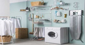 Une buanderie avec des rangements en mural, la solution gain de place. Voici un kit de rangement qui s'installe sans travaux spécialement conçu pour la buanderie