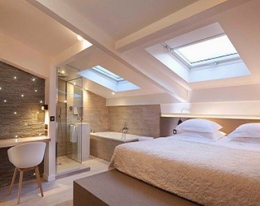 Briquettes puzzle dans une chambre sous pente