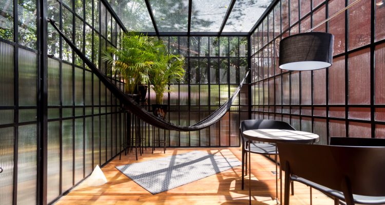 Agrandir sa maison avec une véranda